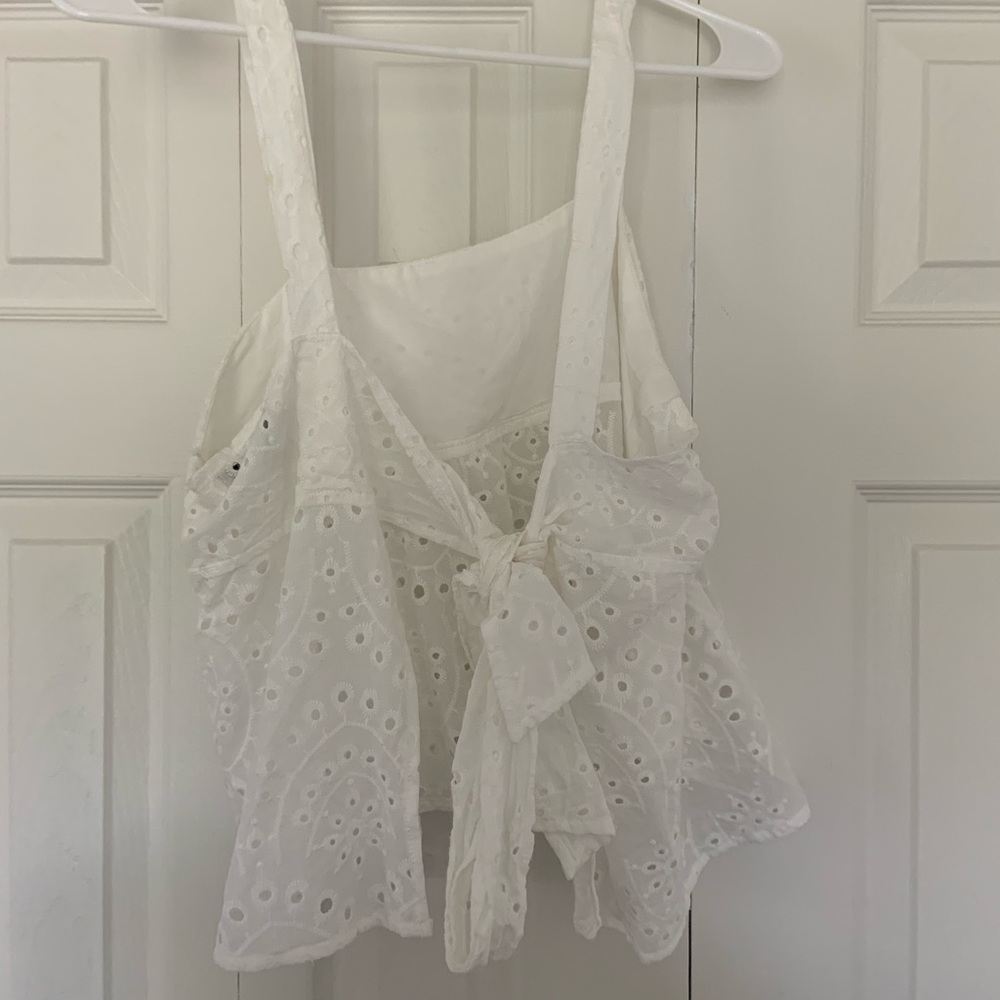Tie tank